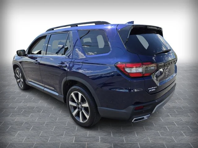 Used 2025 Blue Honda Touring image 6