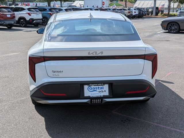 Certified Used 2025 White Kia LXS image 4
