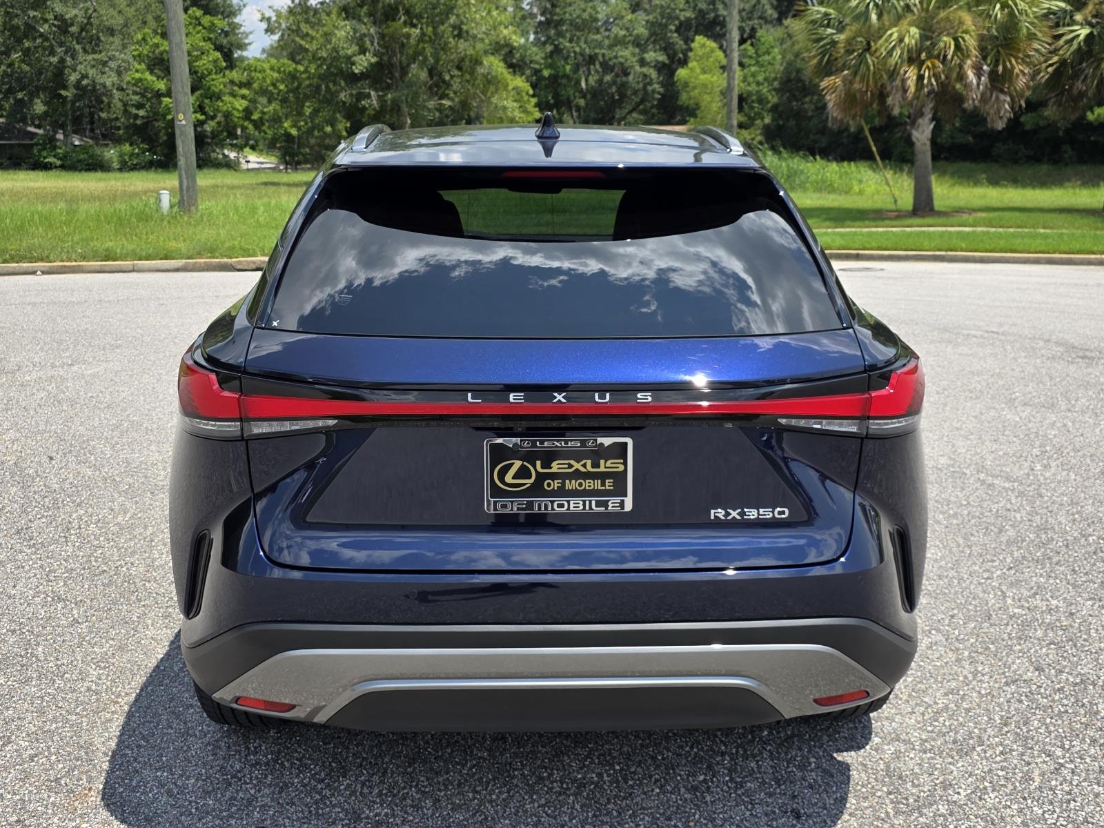 Certified Used 2025 Mica Lexus 350 Premium image 3