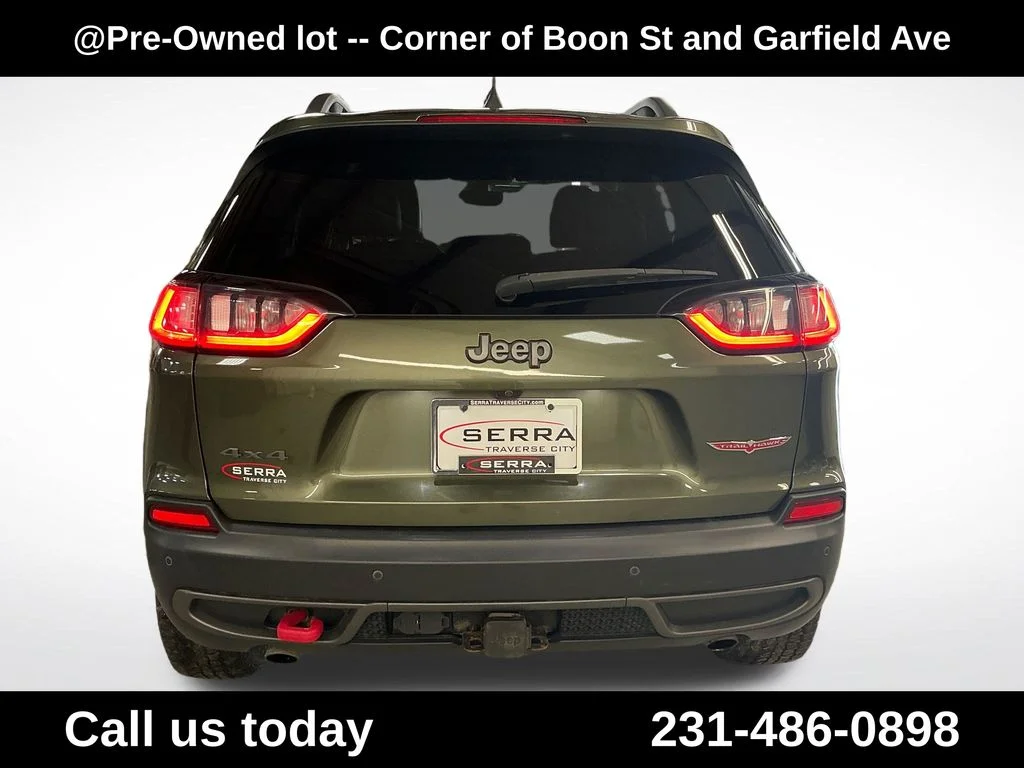 Used 2019 Green Jeep Trailhawk image 4