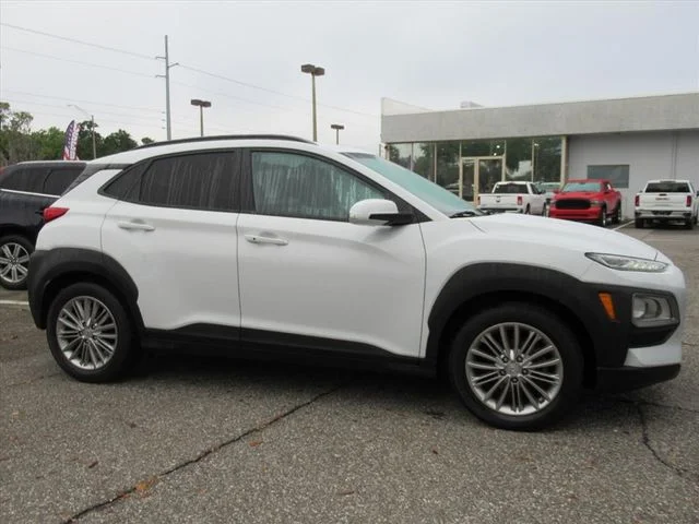 Used 2021 Hyundai Kona SEL with VIN KM8K22AA8MU663591 for sale in Mount Dora, FL