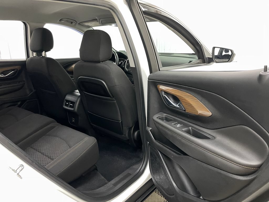2021 GMC Terrain SLE - Photo 38