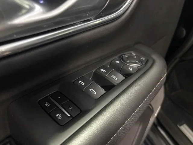 Used 2022 Black Chevrolet Premier image 11