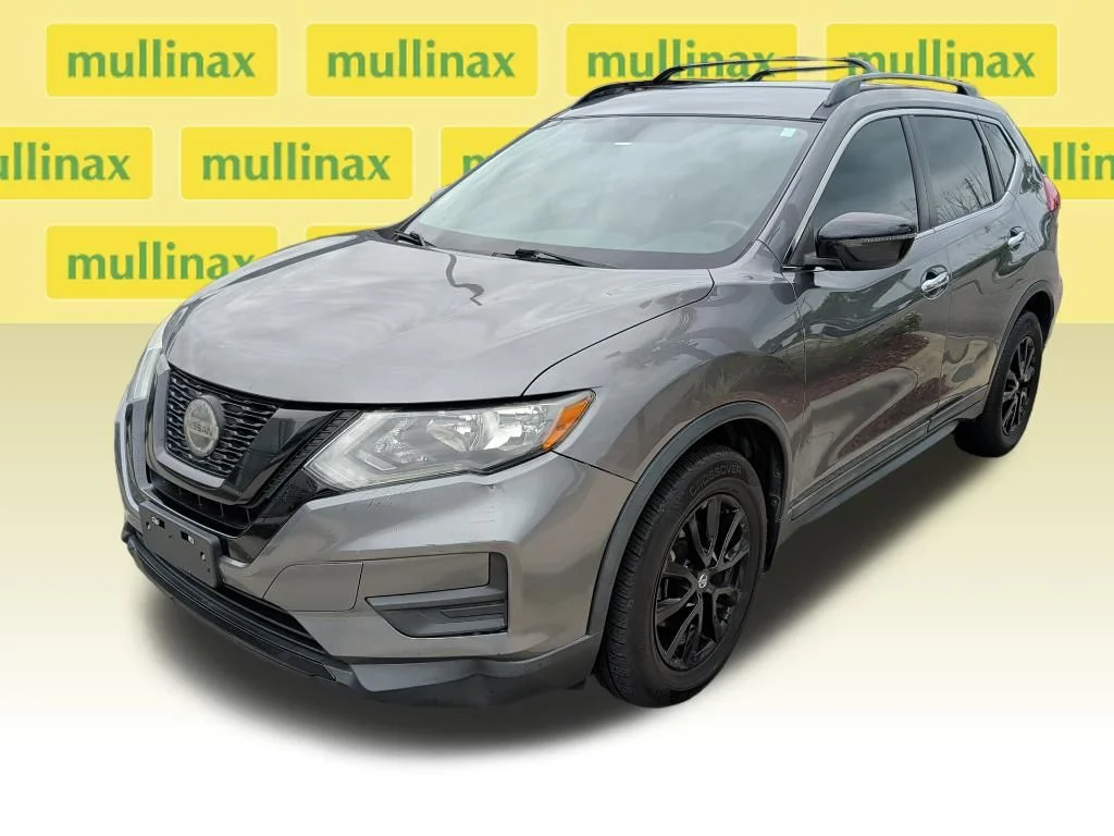 Used 2018 Nissan Rogue SV with VIN 5N1AT2MT9JC751590 for sale in Mobile, AL