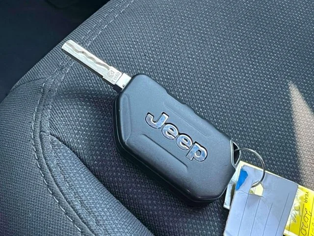 Certified Used 2020 Gray Clearcoat Jeep Sport image 35