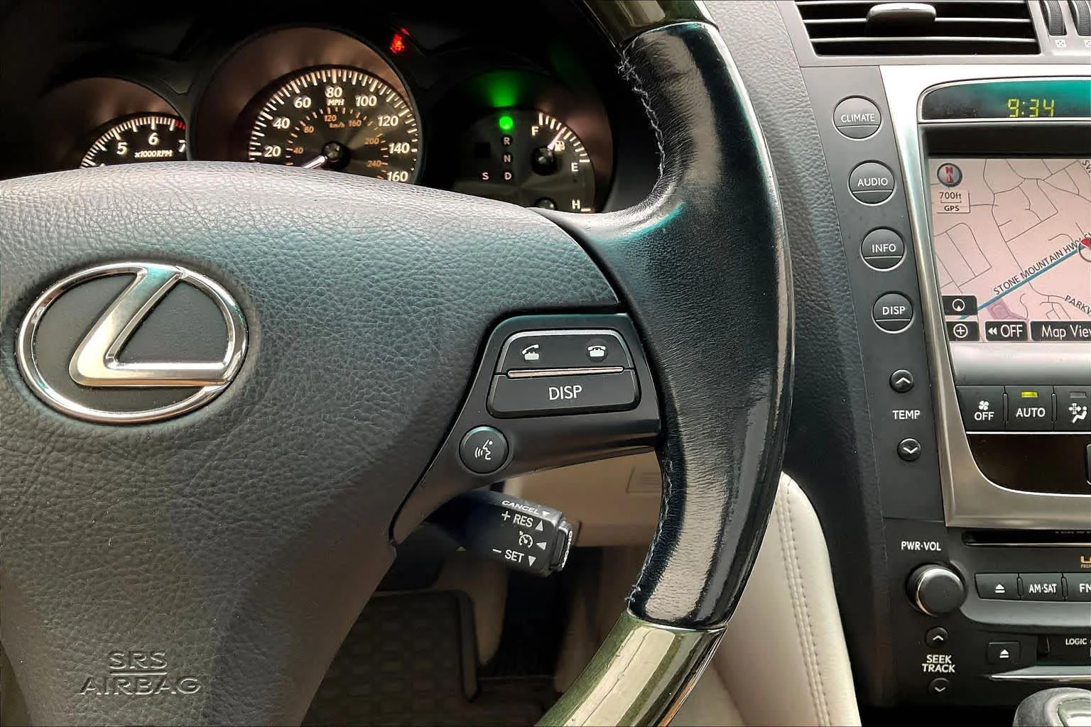 Used 2008 Mercury Metallic Lexus  image 24