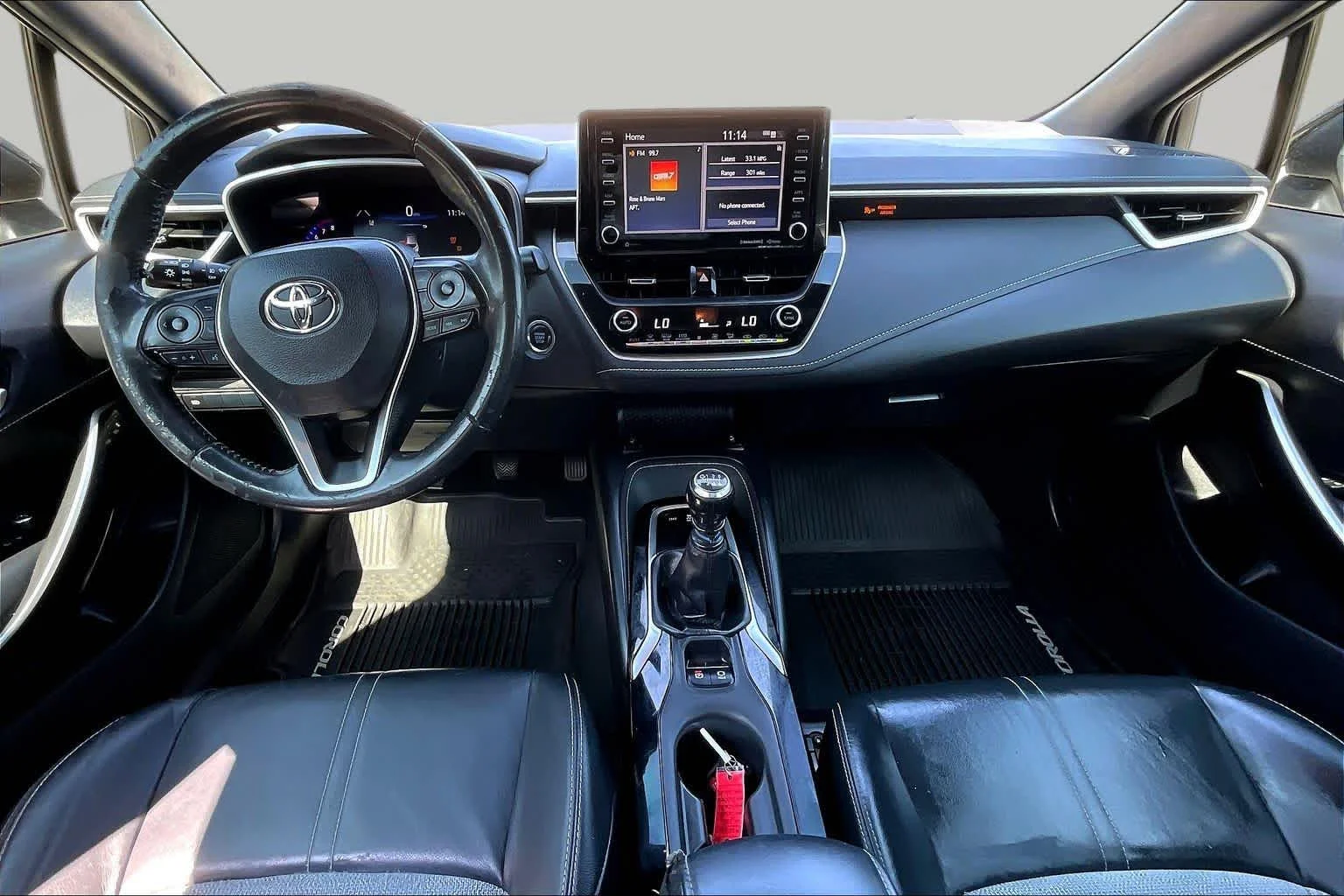Used 2021 Wind Chill Pearl Toyota XSE image 15