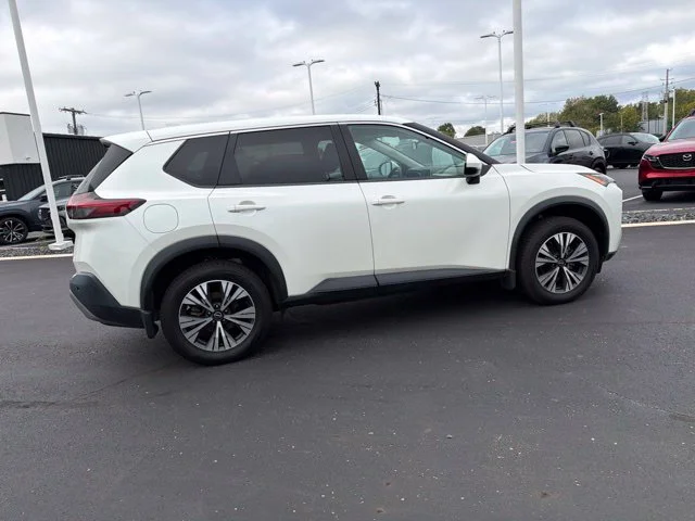 2023 Nissan Rogue SV - Photo 6
