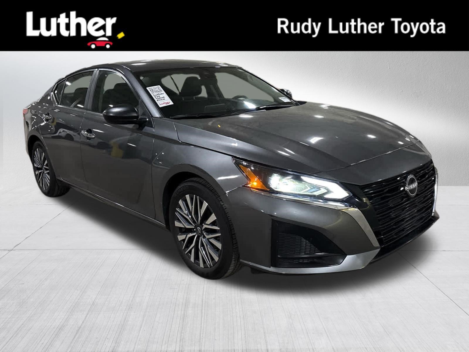 Used 2025 Gun Metallic Nissan SV image 1