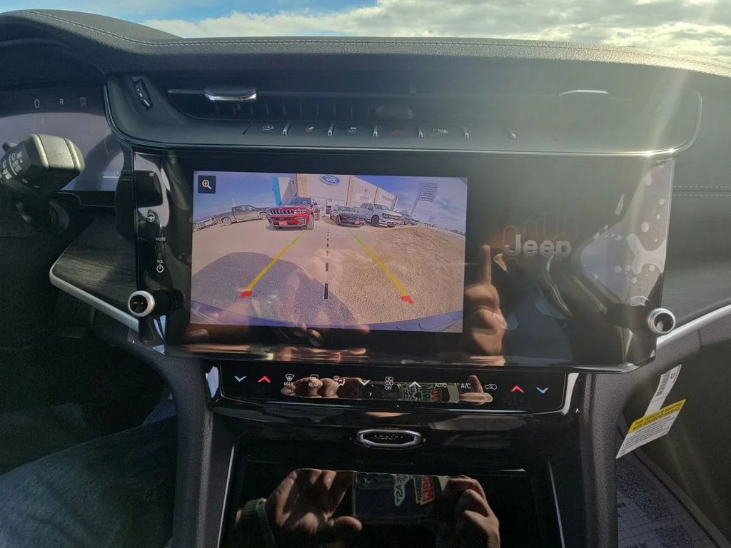 New 2026 Gray Jeep Altitude image 27