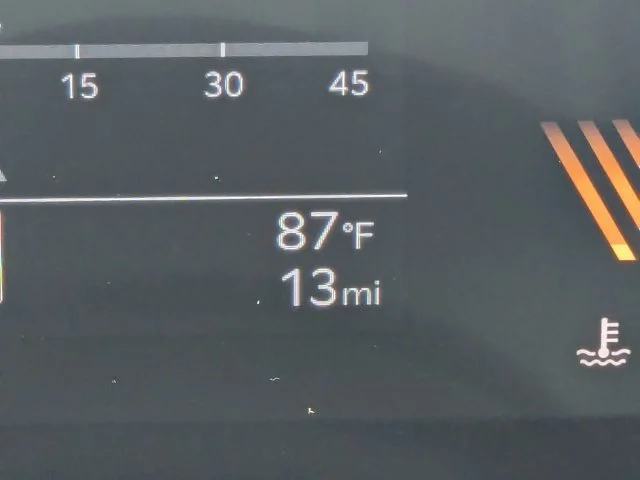 New 2027 Snow White Pearl Kia GT-Line image 30