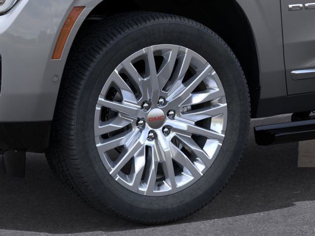 2026 GMC Yukon XL Denali - Photo 9