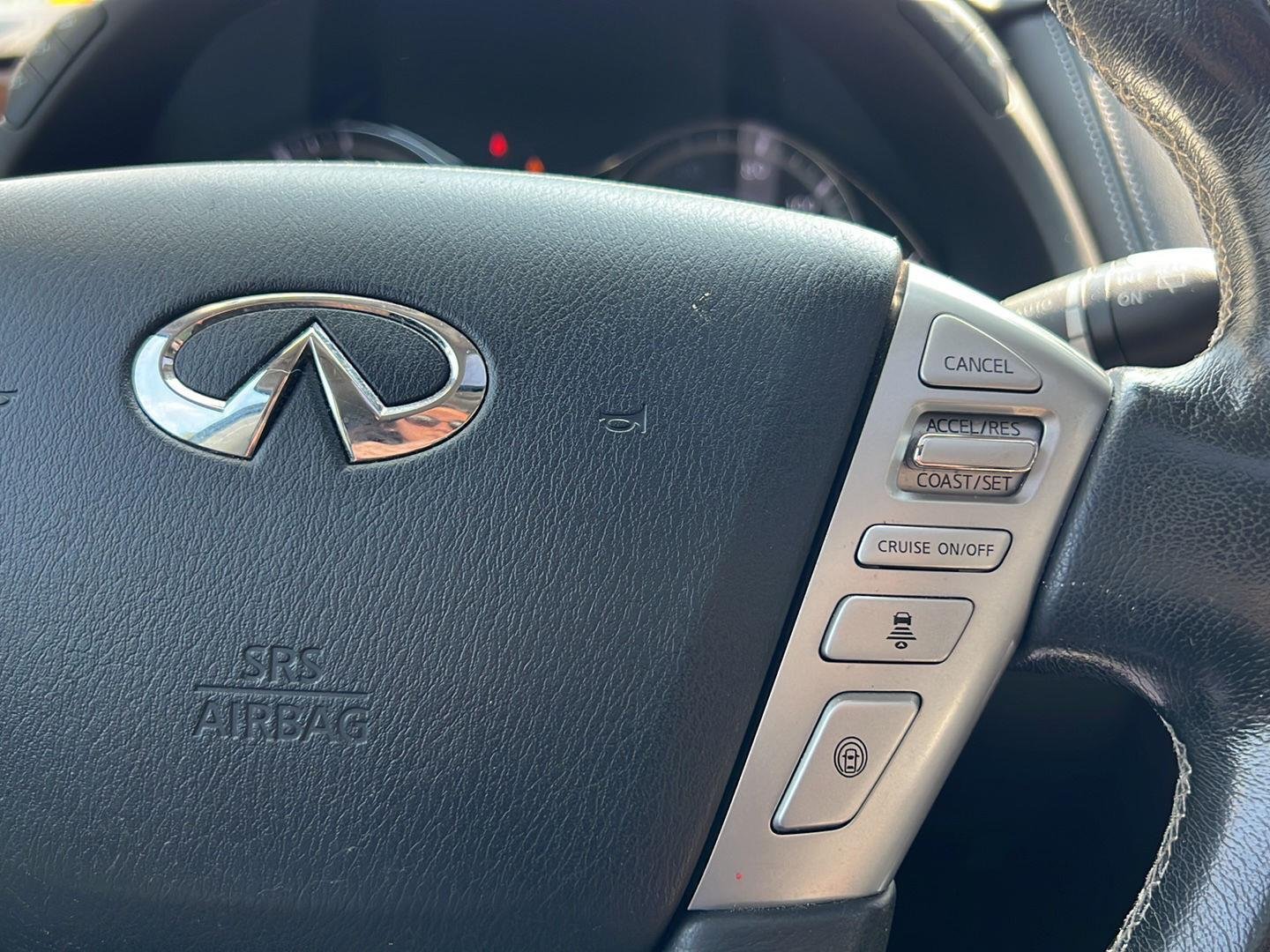 Used 2018 Smoky Quartz INFINITI 2WD image 17