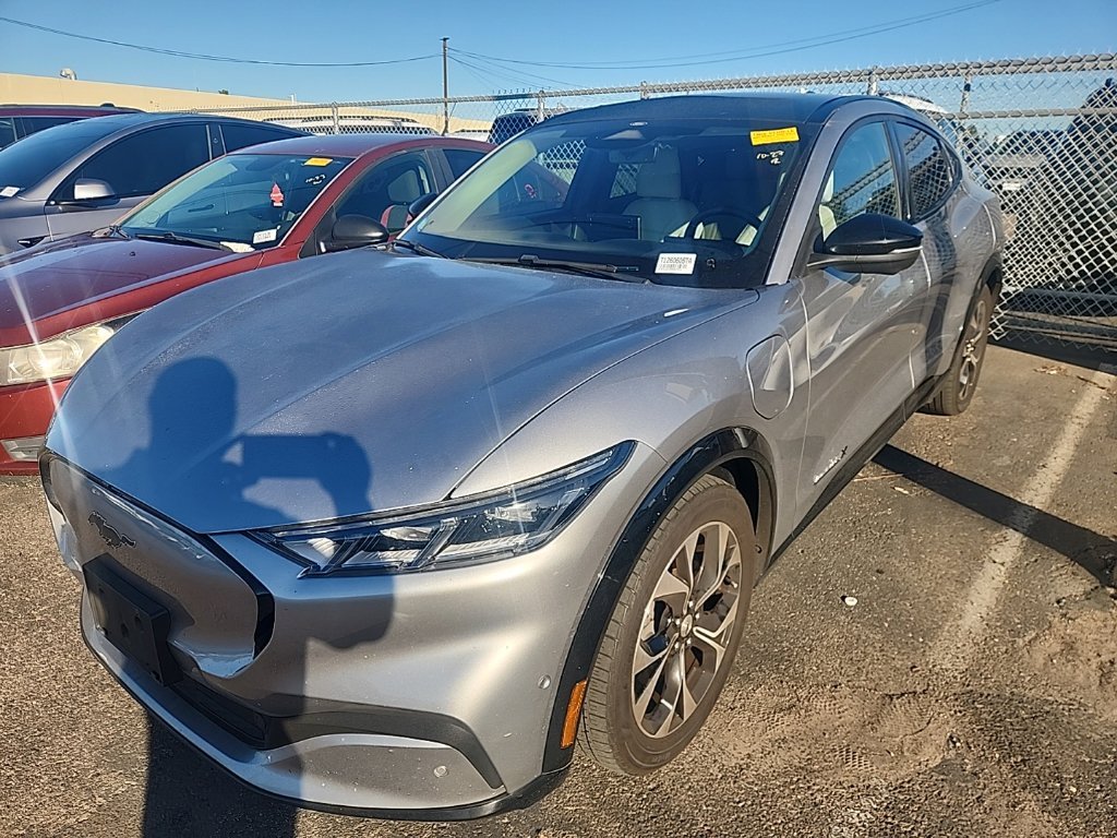 Used 2021 Silver Metallic Ford Premium image 3