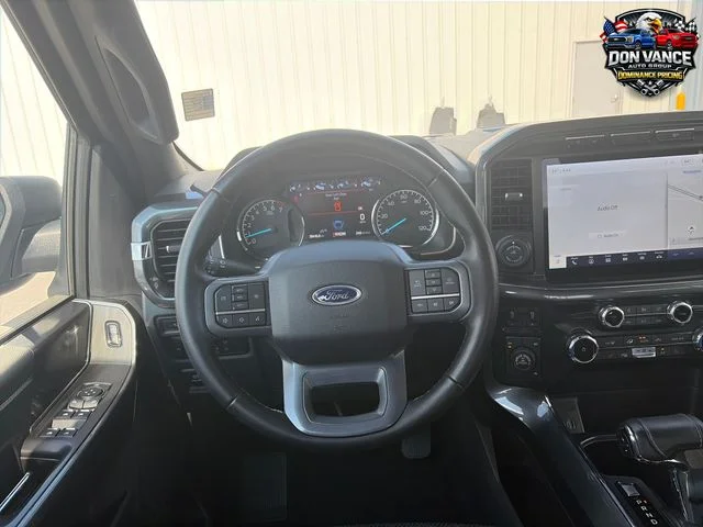 Used 2023 Blue Ford XLT image 13