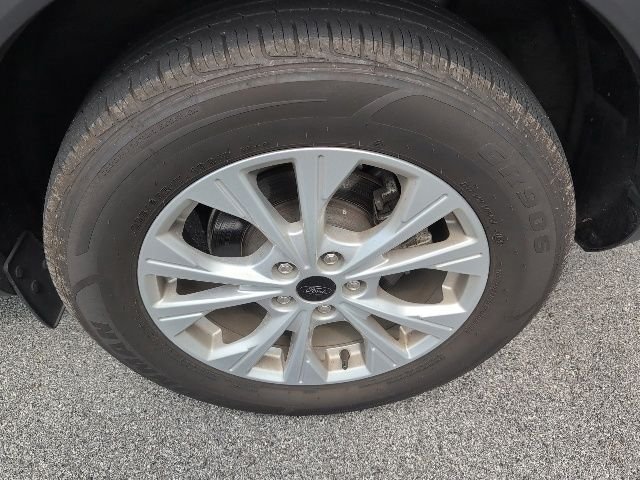 Used 2024 Gray Ford Active image 5