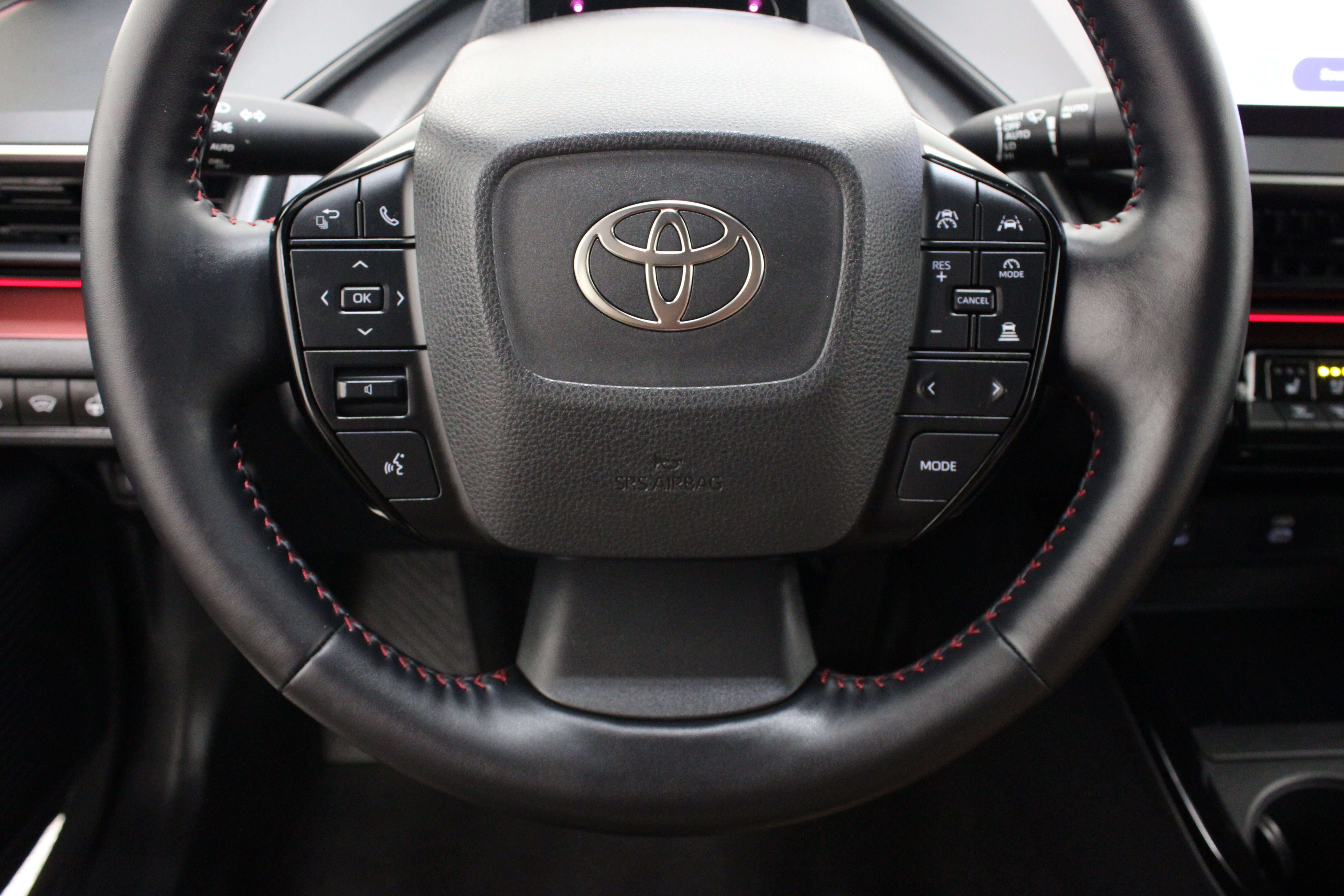 Certified Used 2024 Cutting Edge Toyota XSE Premium 2.0L/Electric image 24