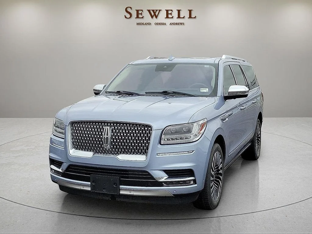 2019 Lincoln Navigator L Black Label 4WD's photo