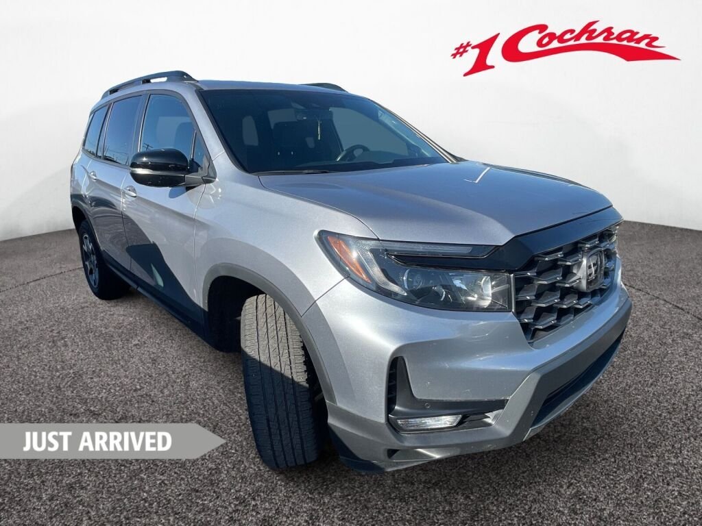 2023 Honda Passport 3.5 TrailSport 4WD Auto's photo