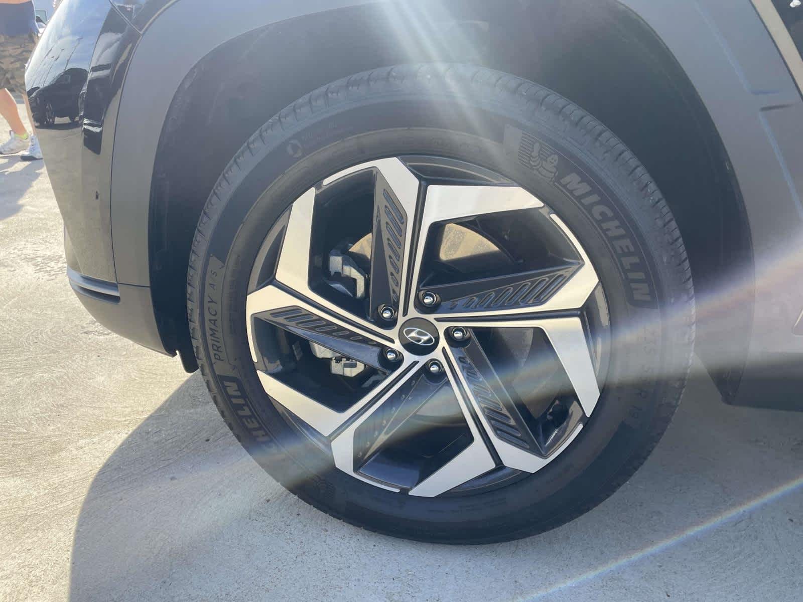 Certified Used 2024 Black Pearl Hyundai SEL image 19