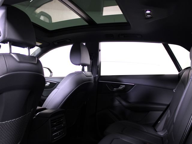 Used 2026  Audi 55 Premium image 24