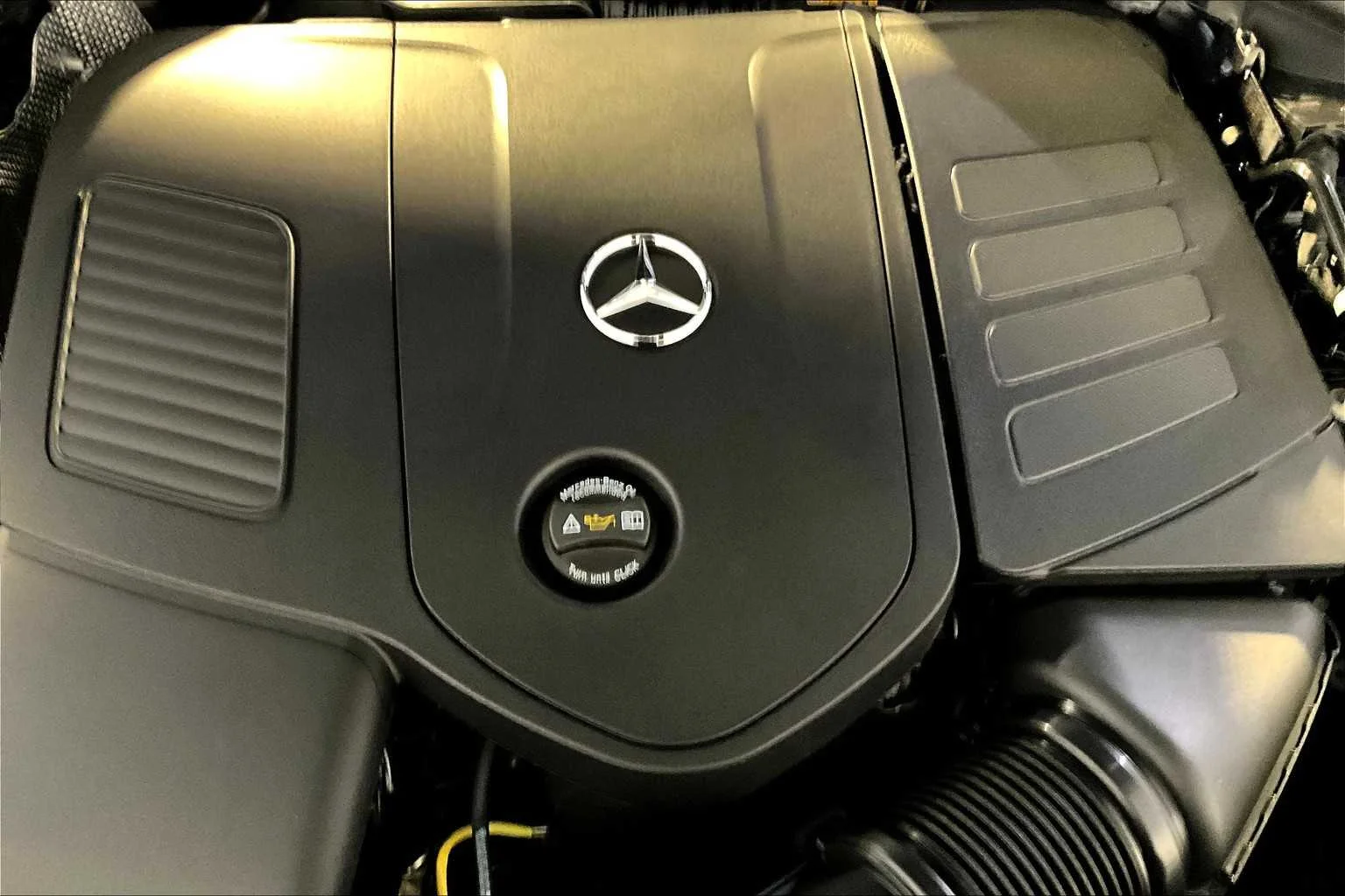 Certified Used 2026 Black Mercedes-Benz GLC 300 image 15