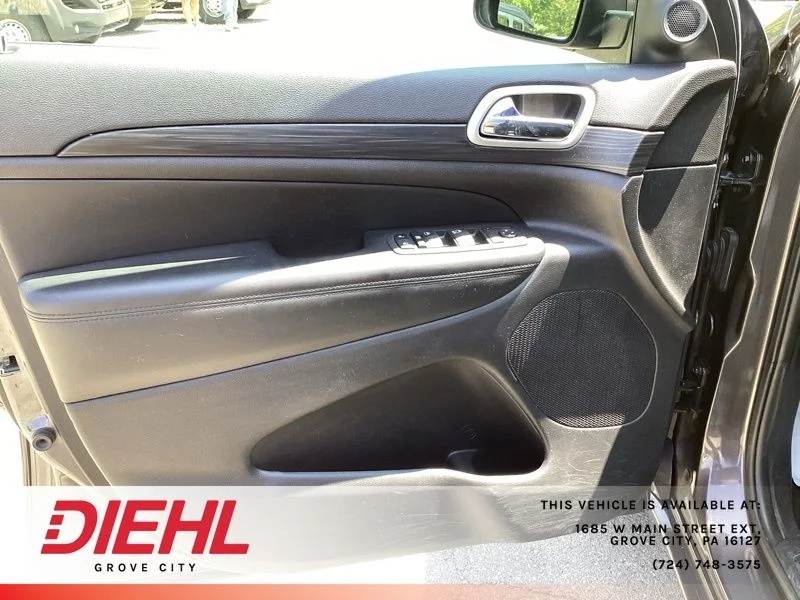 Used 2021 Gray Jeep Laredo X image 20
