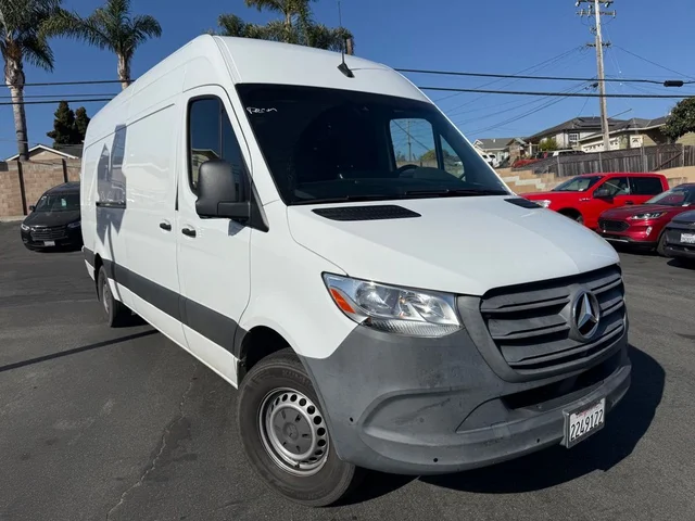 2020 Mercedes-Benz Sprinter 2500 Cargo 170 WB