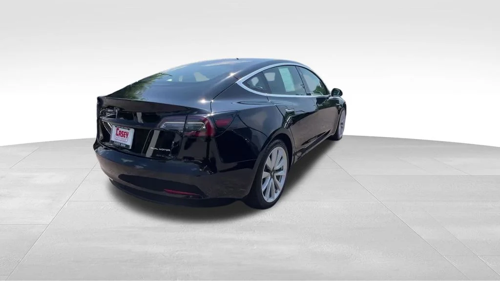 Used 2020 Black Tesla Long Range image 2