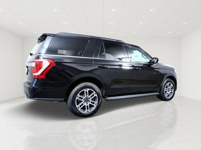 Certified Used 2021 Black Ford XLT image 6