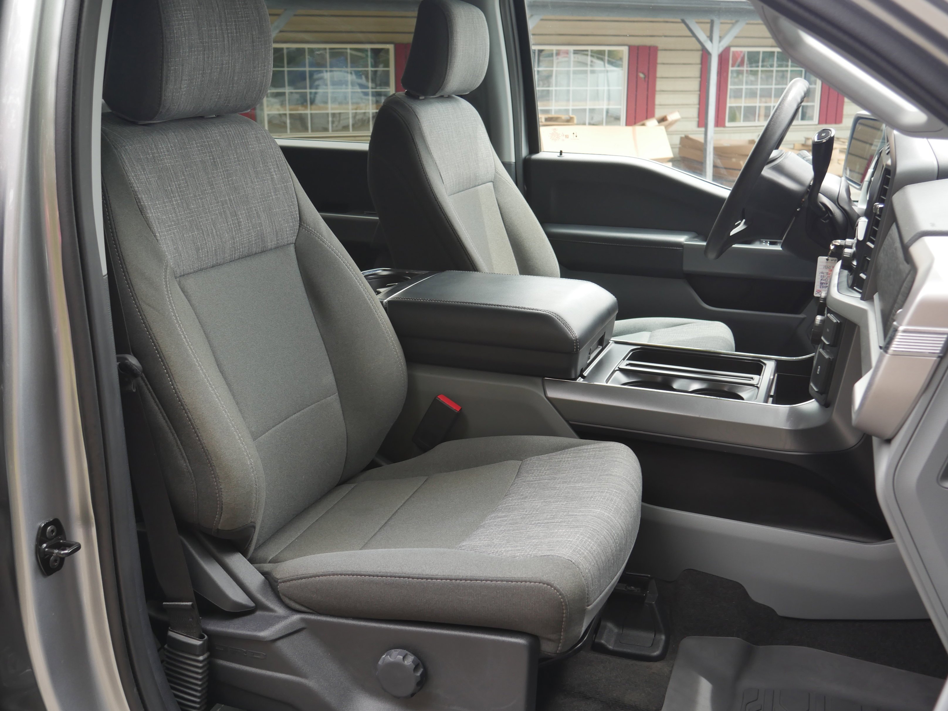 Used 2022 Iconic Silver Metallic Ford XLT image 26