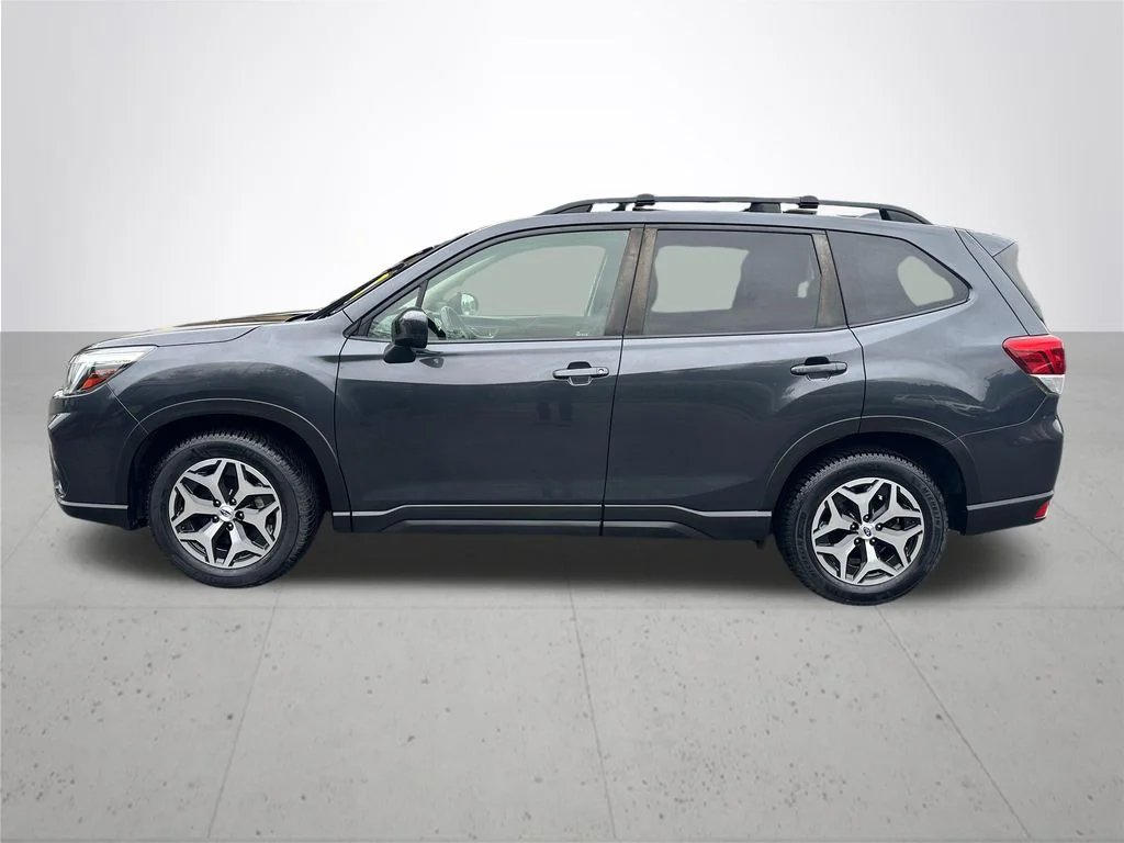 Used 2019 Gray Subaru Premium image 10