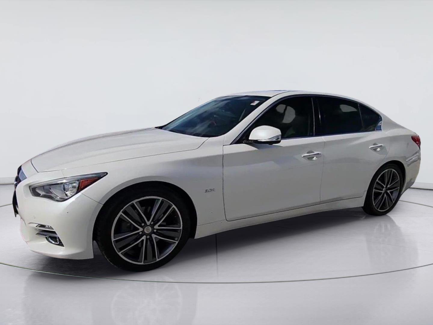 2016 INFINITI Q50 Premium - Photo 16