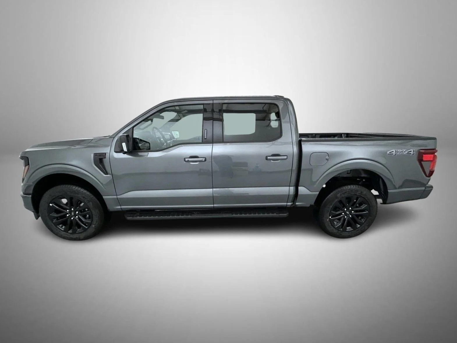 New 2026 Gray Ford XLT image 8