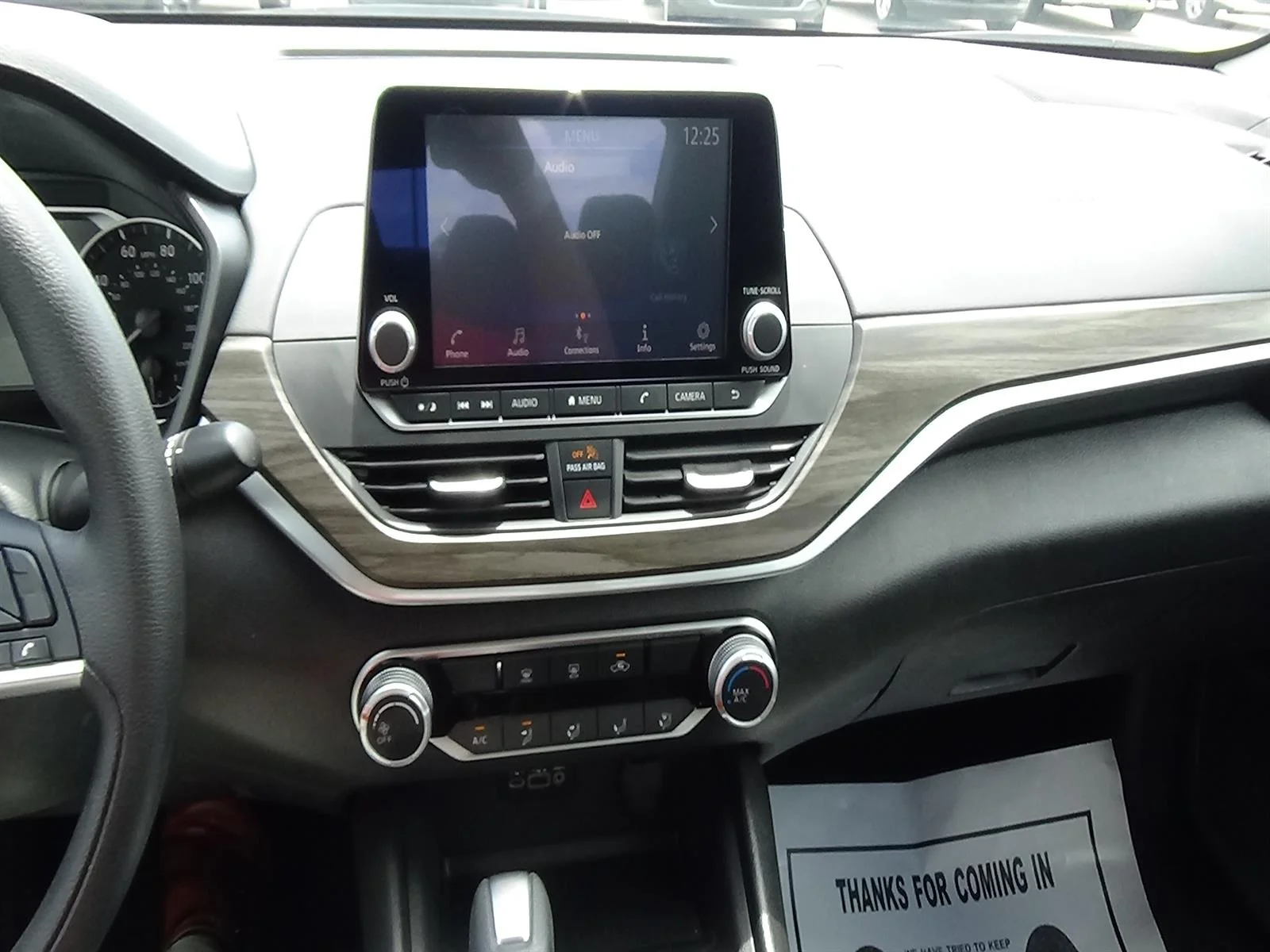 Used 2025 Gun Metallic (kad) Nissan 2.5 SV image 25