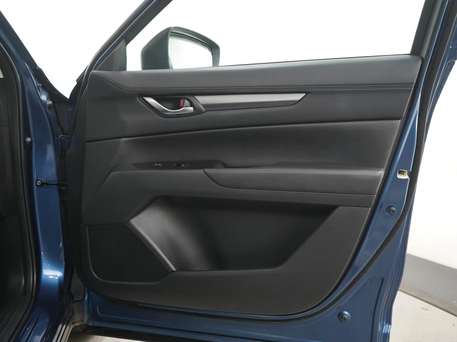 Used 2024 Eternal Blue Mica Mazda 2.5 S Select Package image 9