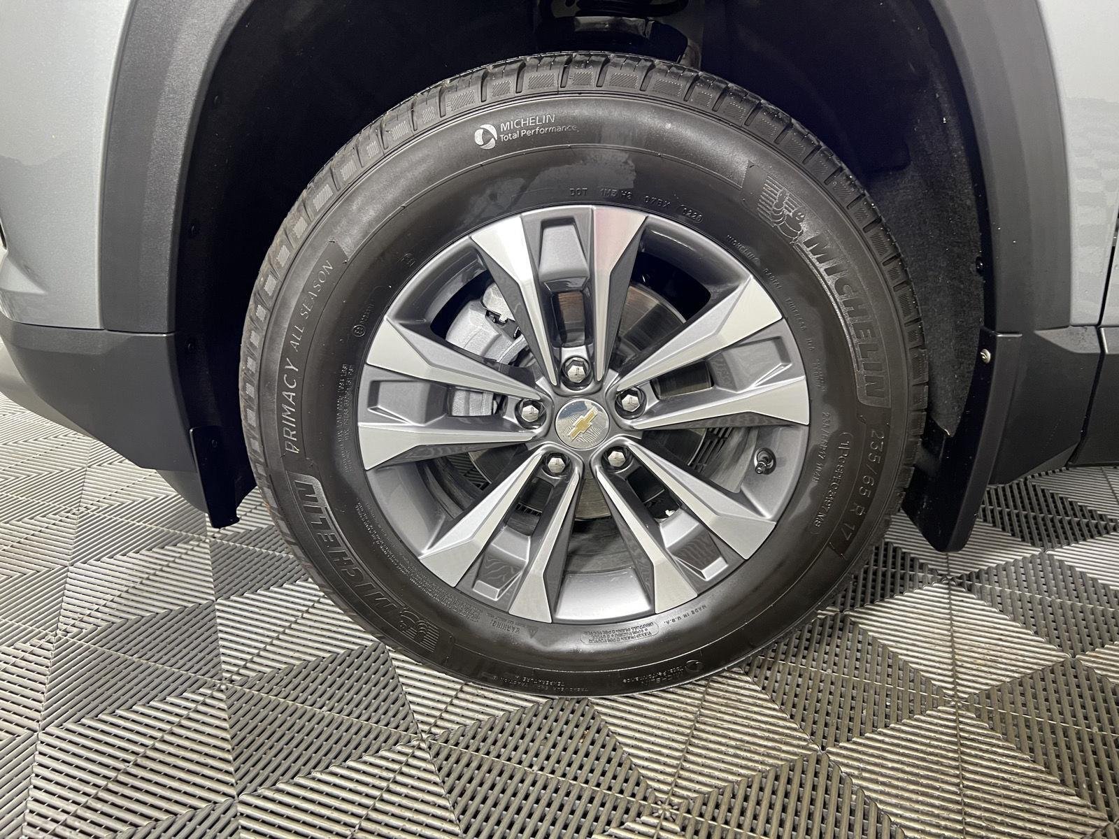 Used 2026 Sterling Gray Metallic Chevrolet AWD LT image 19