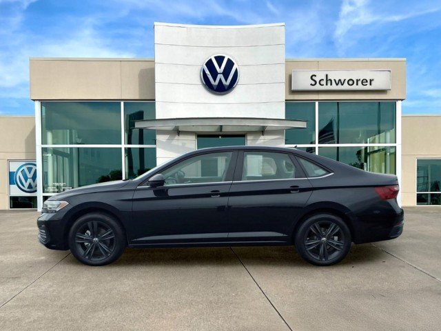 2022 Volkswagen Jetta SE - Photo 7