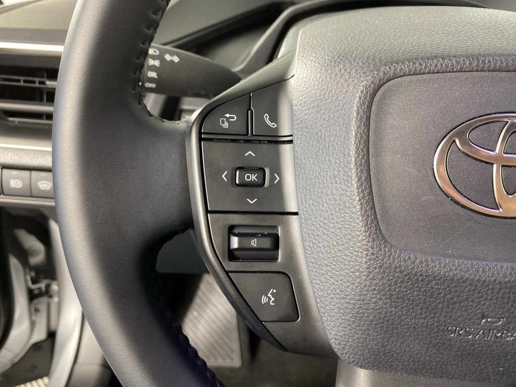 2023 Toyota Prius LE - Photo 12