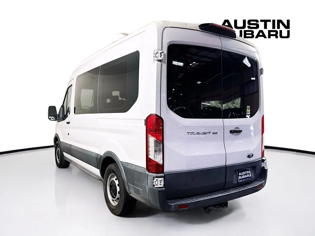 Used 2018 White Ford XL image 5