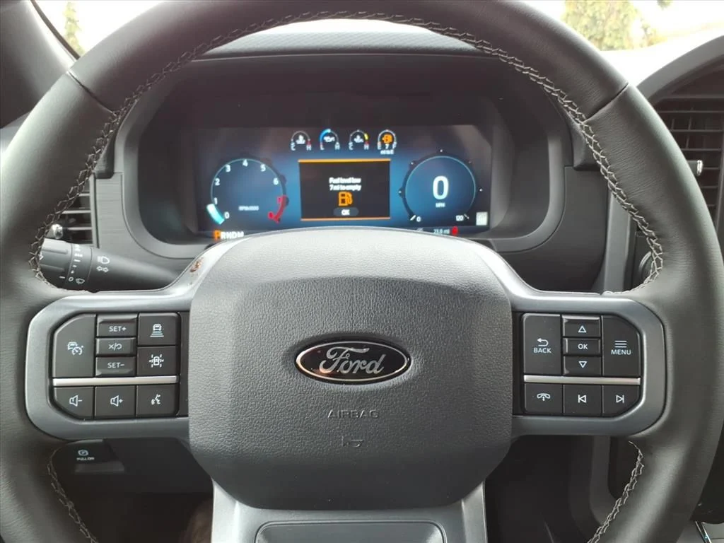 New 2026 Oxford White Ford XLT image 16