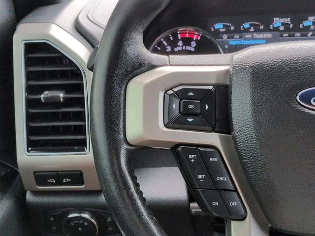 Used 2022 Stone Gray Metallic Ford Lariat image 26