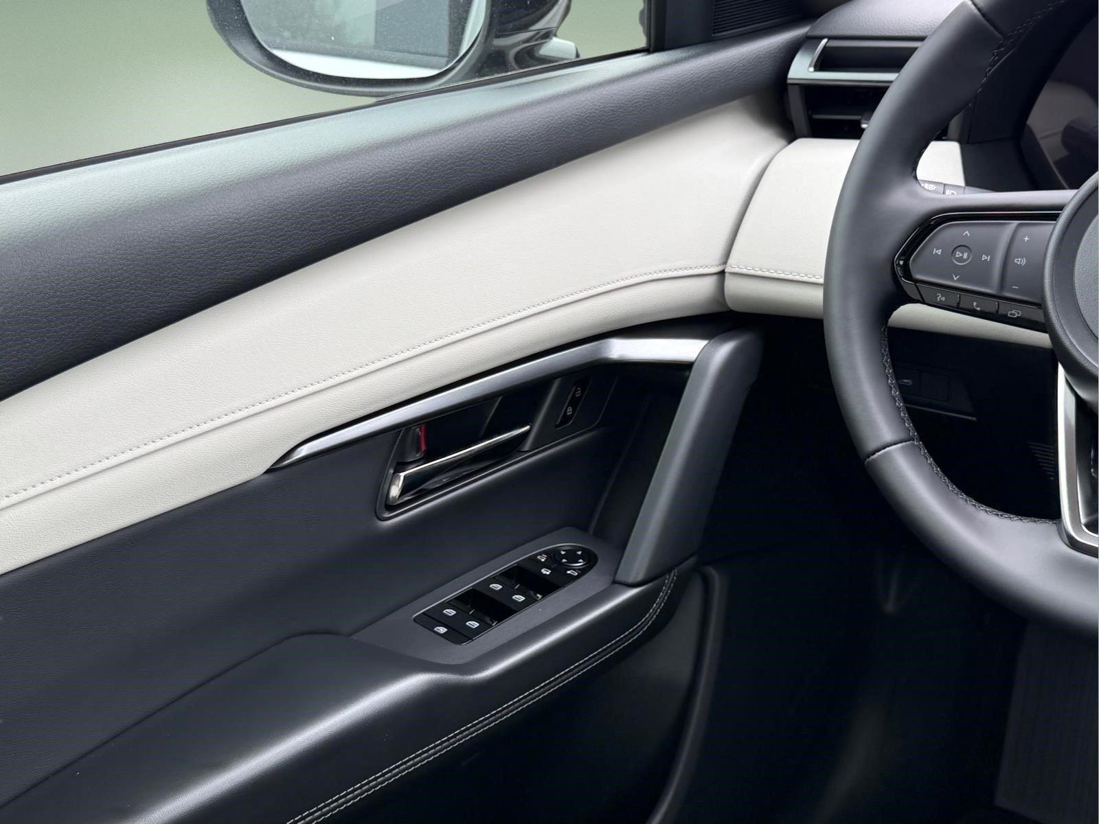New 2026 Rhodium White Metallic Mazda 2.5 S Preferred AWD image 29