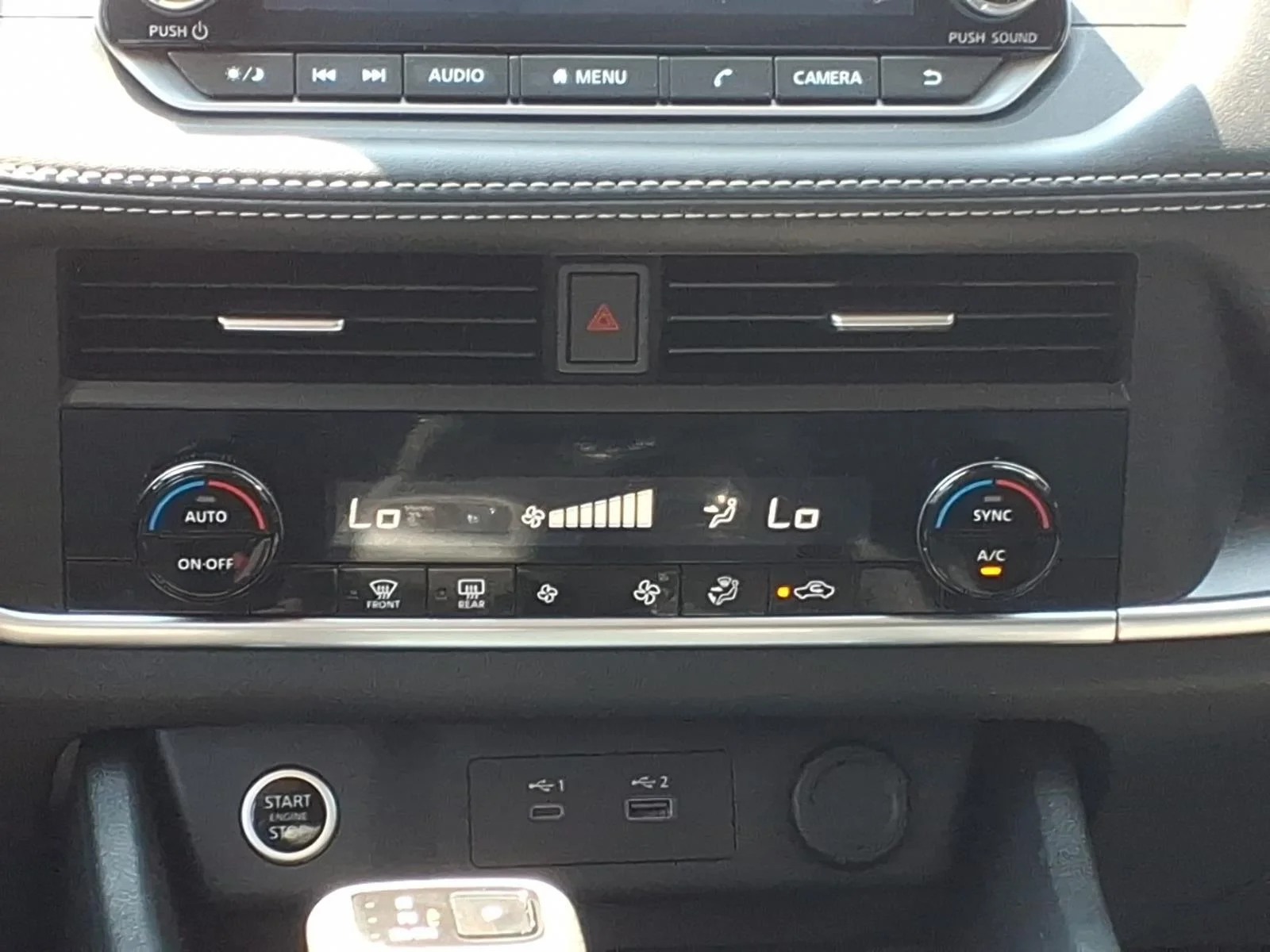 Used 2023  NISSAN SV image 17