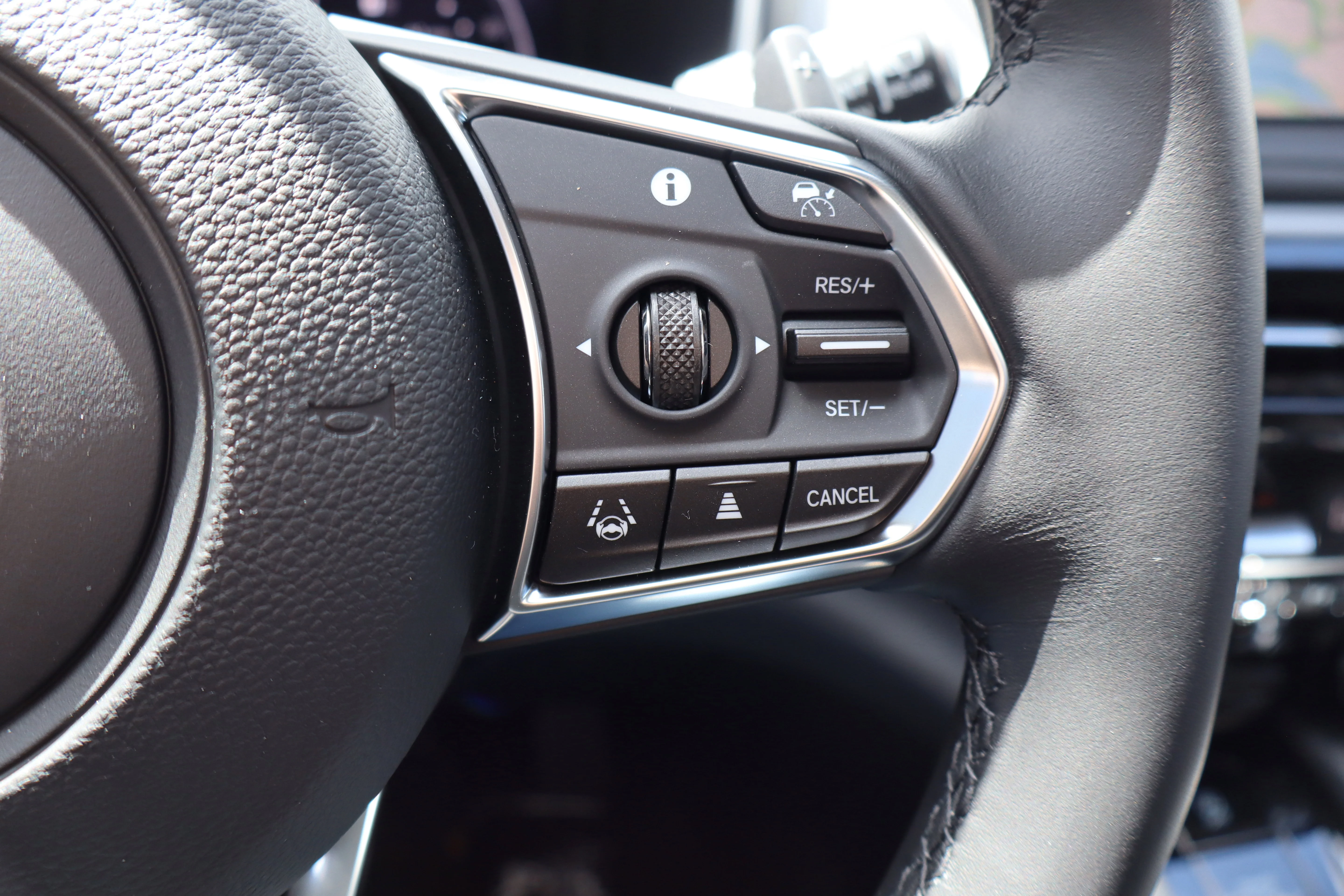 New 2026 Liquid Carbon Metallic Acura 4MDX image 12