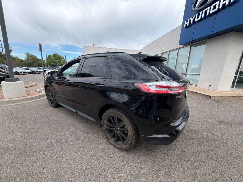 Used 2022 Black Ford ST Line image 5