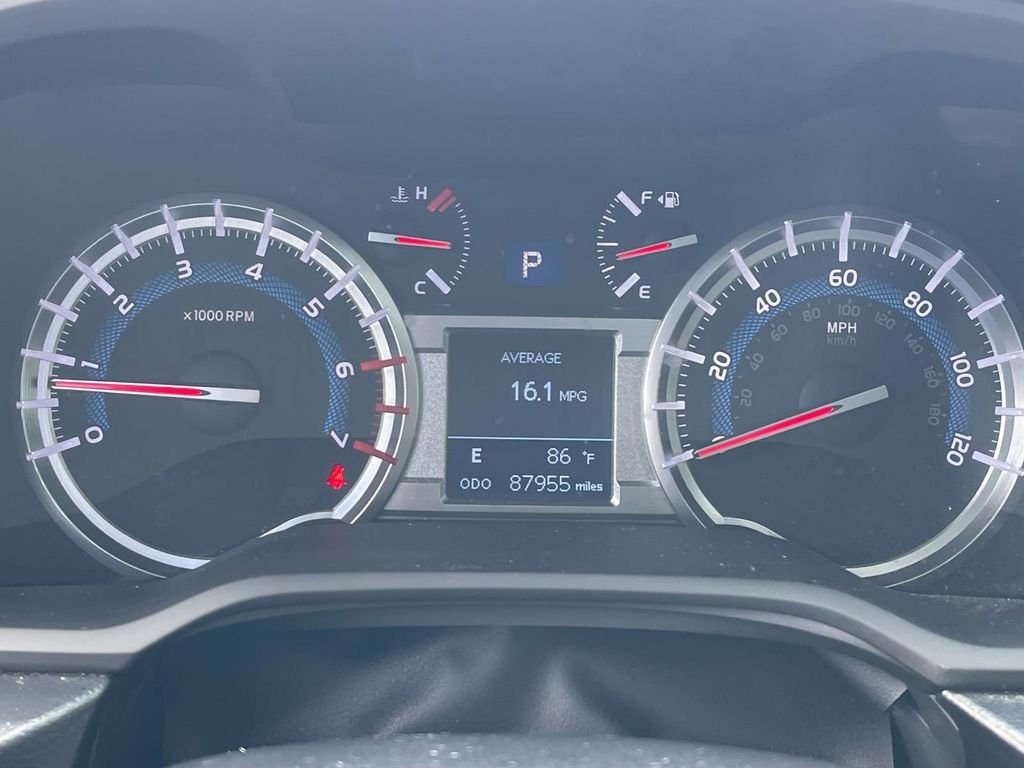 Used 2019 Blue Toyota SR5 Premium image 24