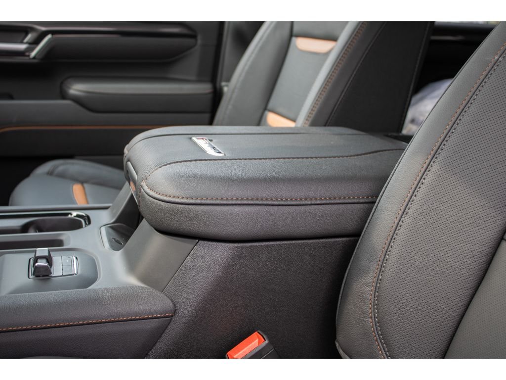 2026 GMC Sierra 2500HD AT4 - Photo 20