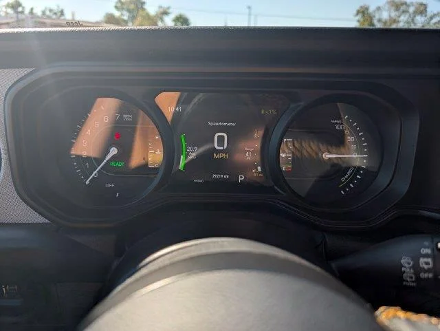 Used 2024 Black Jeep Sport S image 15