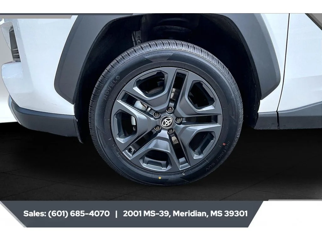 Used 2024 Ice Cap Toyota Adventure image 7